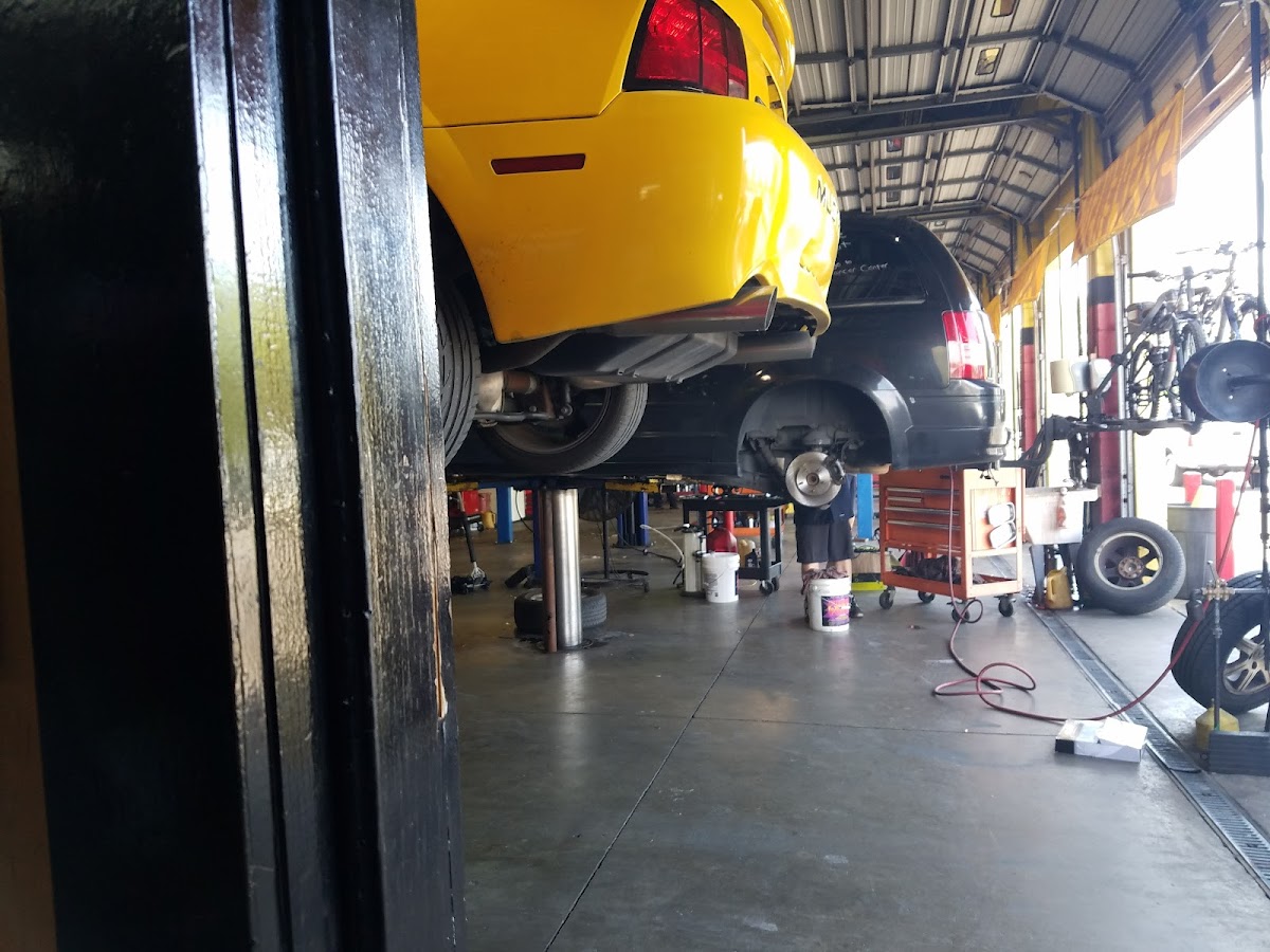 Lou's Total Car Care shop photo 5